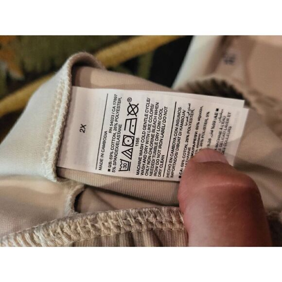 NWT Old Navy Pants Women's 2X Cream Dynamic Fleece Wide Leg High Waisted - Picture 5 of 5